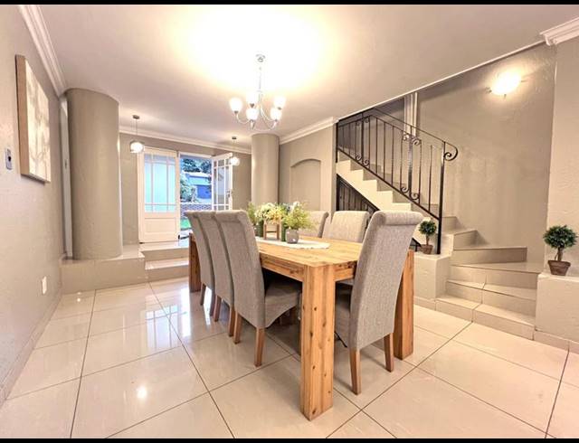 3 BEDROOM HOUSE FOR SALE IN FEATHERBROOKE ESTATE